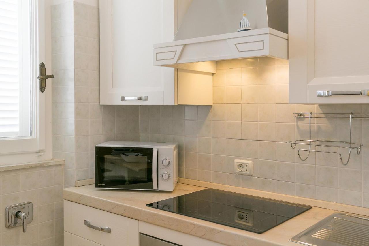 Brezza Marina Apartment Сан-Винченцо Экстерьер фото